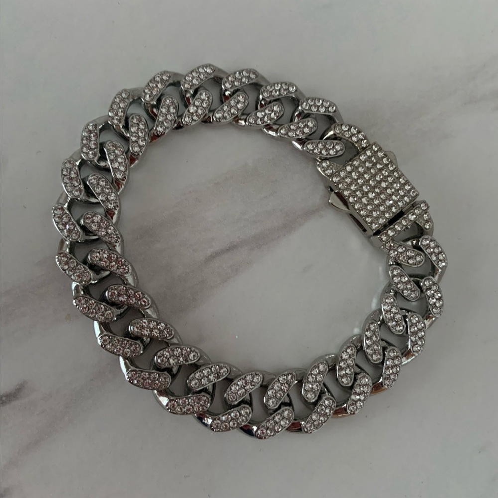 Elegant Silver Crystal Bracelet